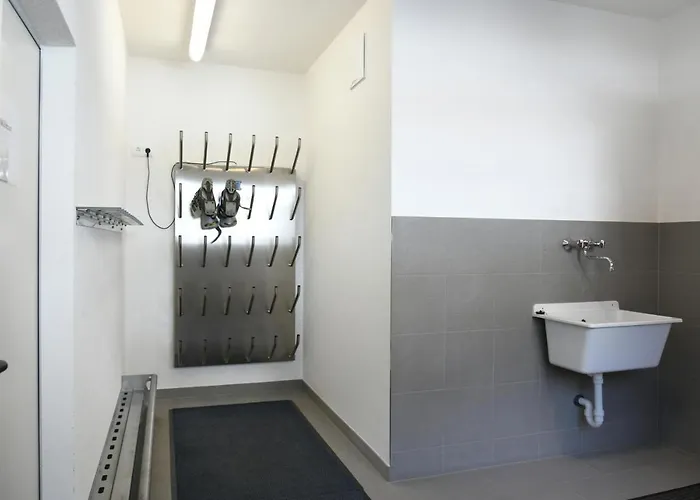 Marmot מלון דירות