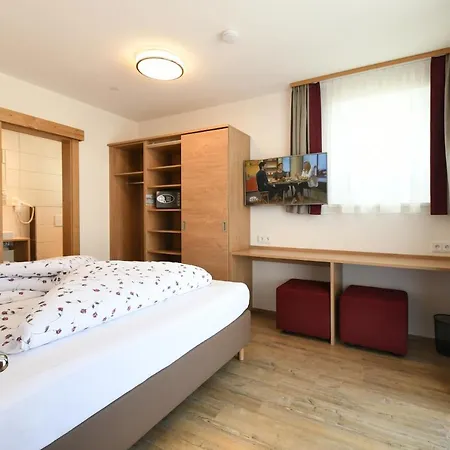 Aparthotel Marmot *